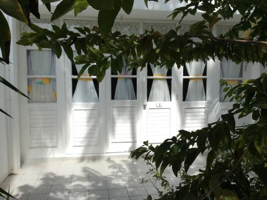 Lush Tropical Apartment Located In A 4-Star Resort Runaway Bay Exterior foto